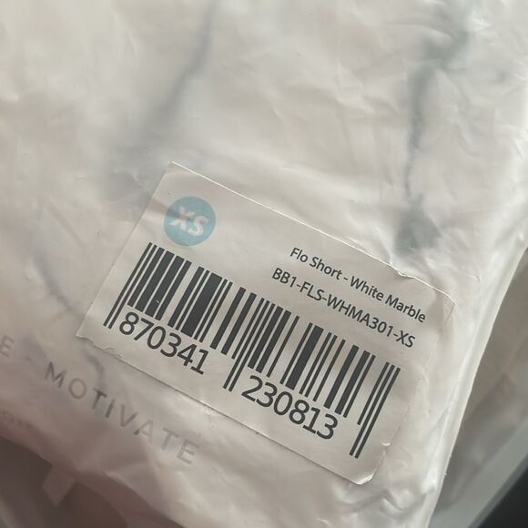 Buffbunny NWT Flo White Marble Shorts XS - Picture 4 of 4
